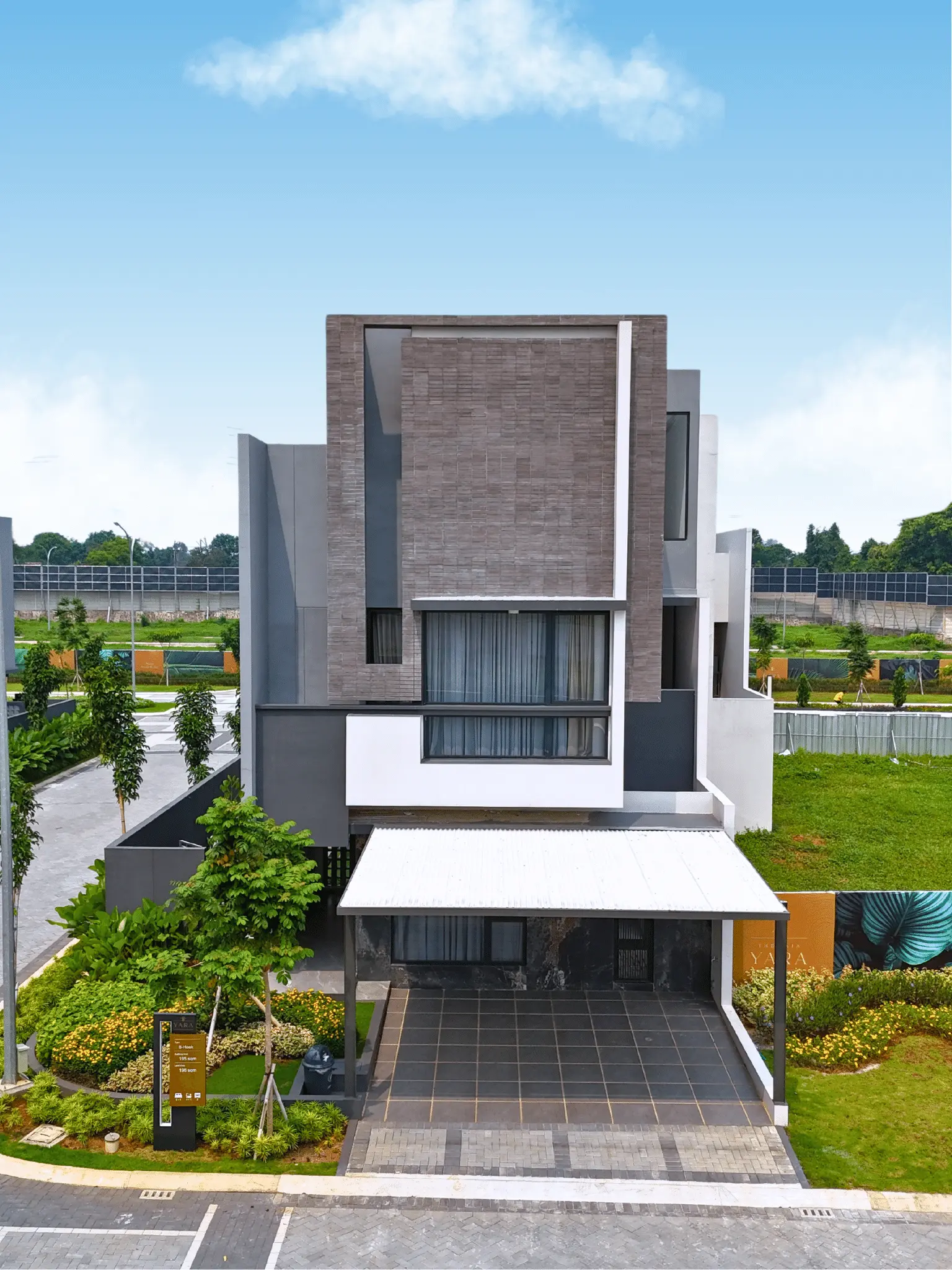 Yara at The Kaia view 2